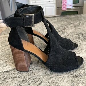 Block Open Toe Heels l 8